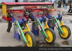 【玉米播種機價格_玉米播種機批發(fā)_德農(nóng)機械】價格,廠家,圖片,播種機械,山東德農(nóng)農(nóng)業(yè)機械制造有限責(zé)任公司-